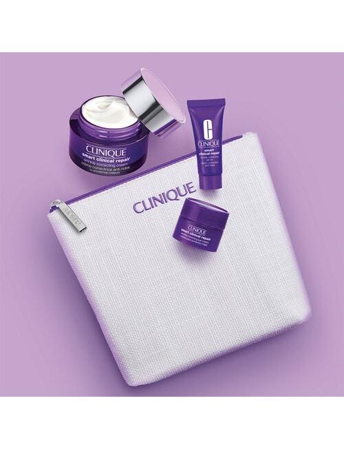 Clinique De-Aging Experts Skincare Set product photo View 02 L