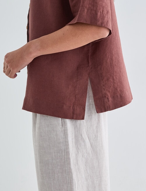 Zest Essential Linen Short Sleeve Shirt, Andorra product photo View 05 L