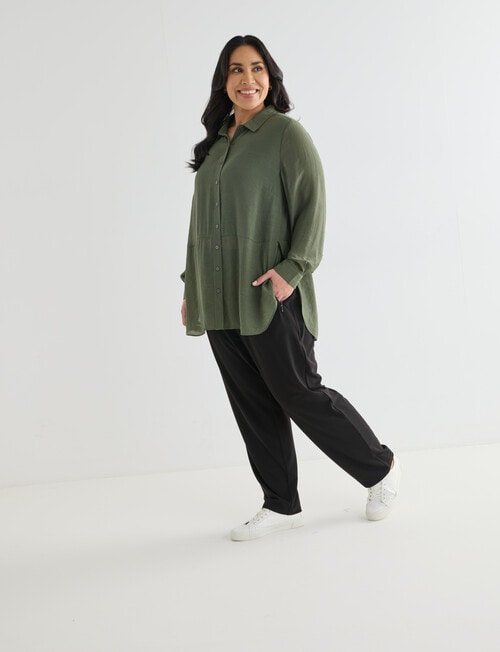 Studio Curve Long Sleeve Magic Shirt, Foliage product photo