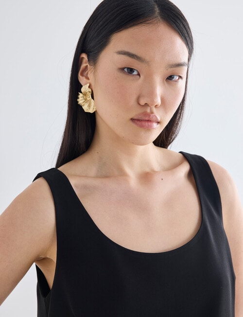 State of play Arlo Suiting Top, Black product photo View 05 L