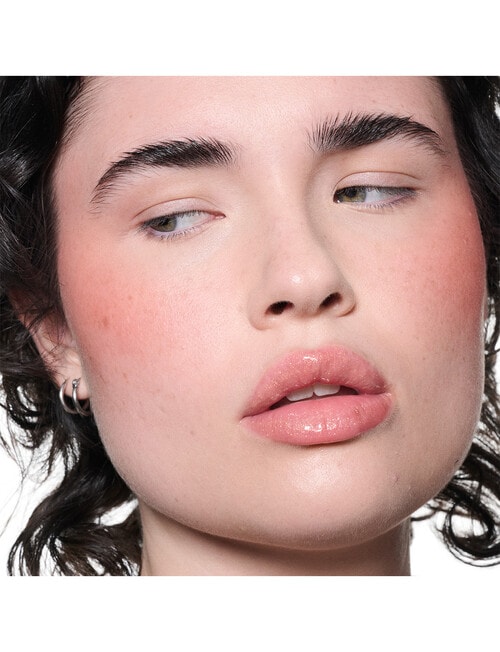 MAC Skinfinish Colourstruck Blush product photo View 03 L