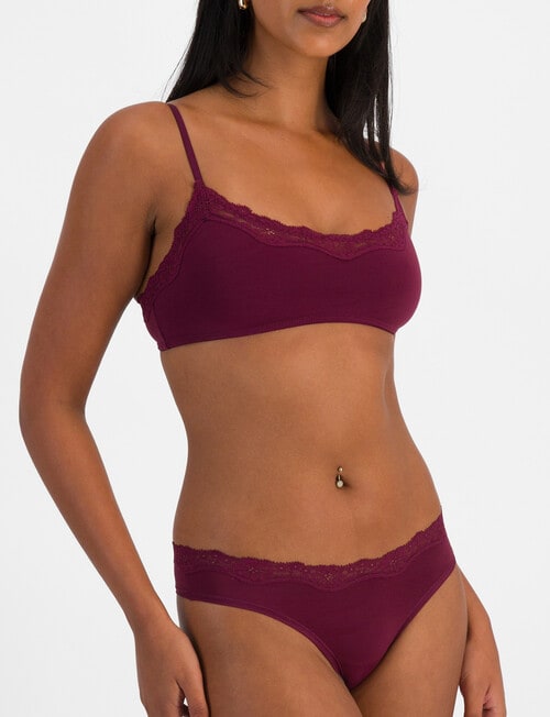 Bonds Bases Flex Lace Gee Brief, Queen Bee product photo View 02 L