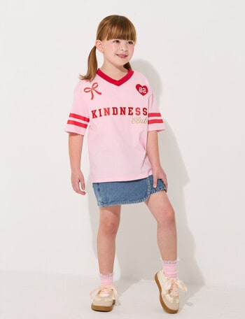 Mac & Ellie Kind Short Sleeve Sporty Boxy Tee, Light Pink product photo