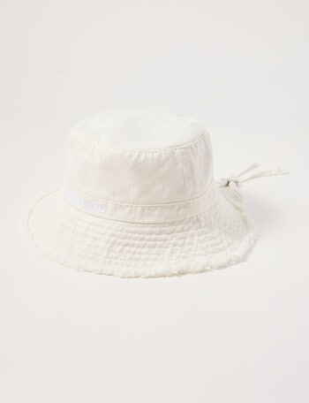 Mac & Ellie Chin Tie Bucket Hat, Sunkissed White product photo