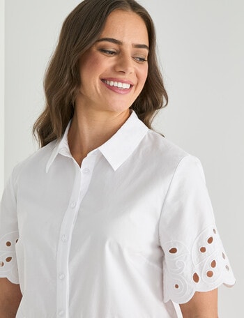 Whistle Short Sleeve Broderie Hem Shirt, White product photo