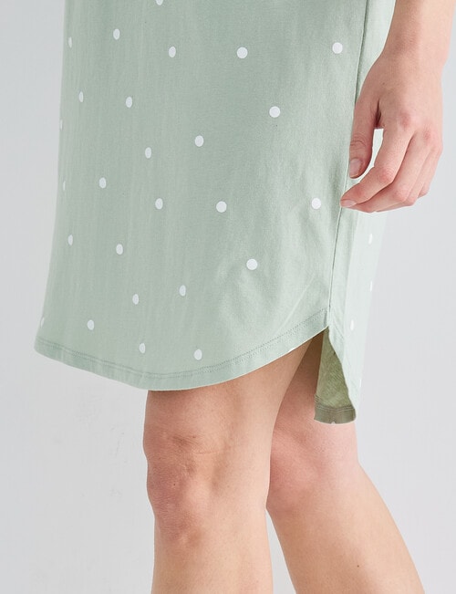 Zest Sleep Spot T-Shirt Nightie, Pistachio 8-22 product photo View 04 L