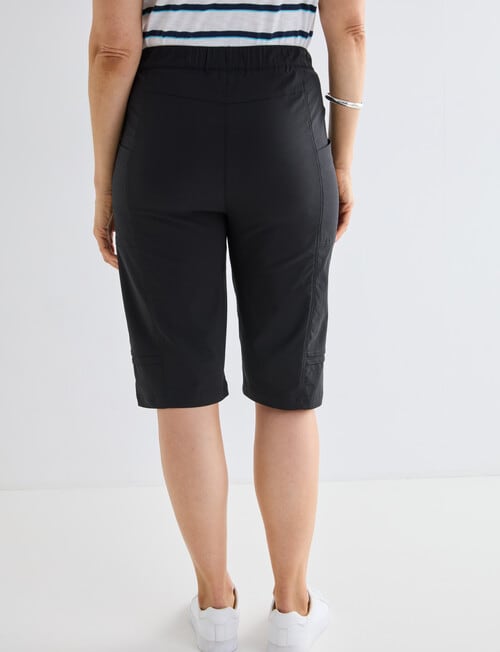 Line 7 Range Short, Black product photo View 02 L