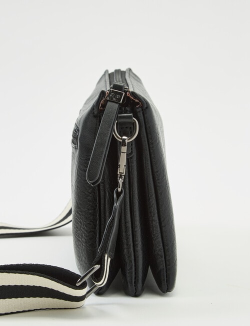 Pronta Moda Multi Comp Crossbody, Black product photo View 04 L