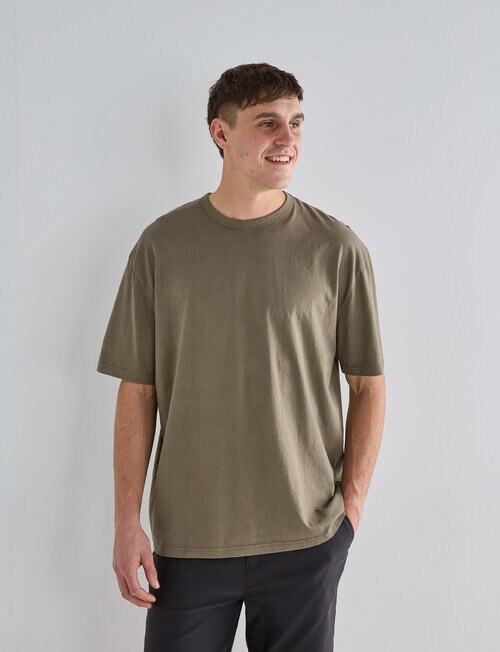 Gasoline Relaxed Ryder Tee, Bark product photo View 04 L