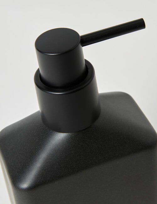 Salt&Pepper River Soap Dispenser, Black product photo View 02 L