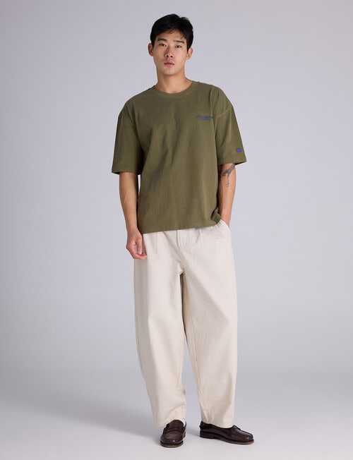 Champion Rochester MR Hype Tee, Fossil Leaf Green product photo View 04 L