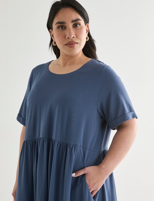 Studio Curve Knee Gather Knit Dress, Denim product photo View 04 L