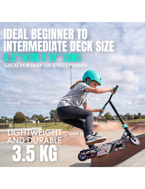 MADD Carve Ultimate Scooter, Kimu product photo View 05 L