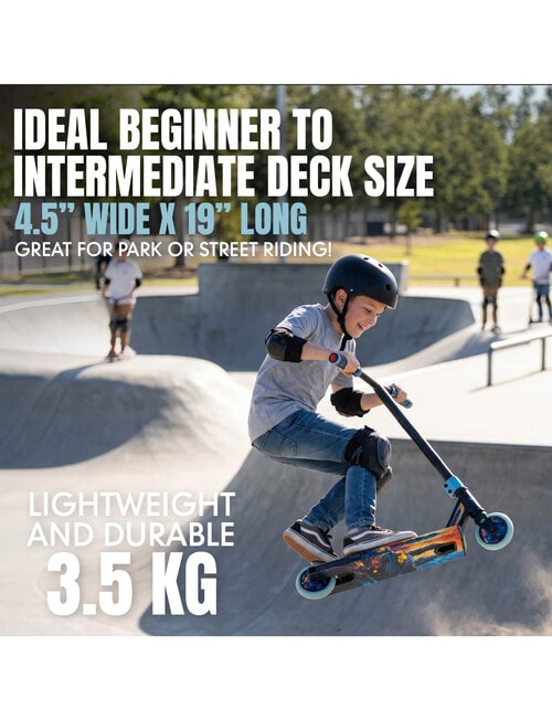 MADD Carve Ultimate Scooter, Seeing Spots product photo View 05 L