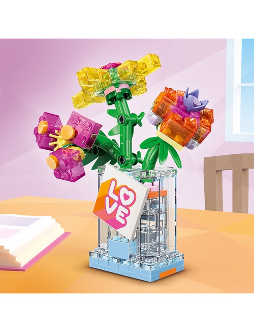 LEGO Creator 3-in-1 3 in 1 Floral Decor Perfume Bottle, 31383 product photo View 05 L