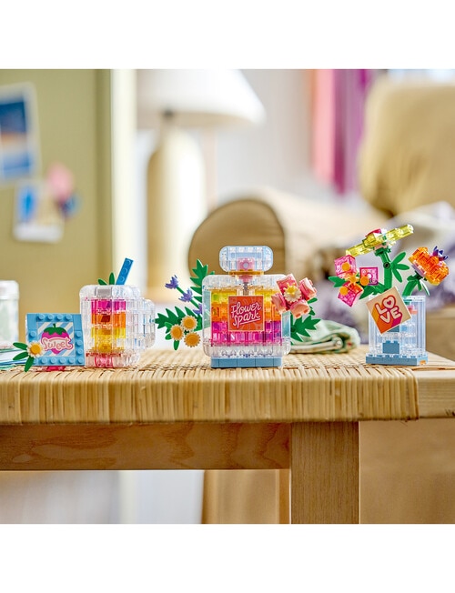LEGO Creator 3-in-1 3 in 1 Floral Decor Perfume Bottle, 31383 product photo View 08 L