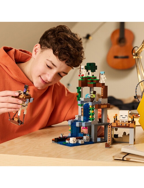 LEGO Minecraft Ghast Station, 21597 product photo View 05 L