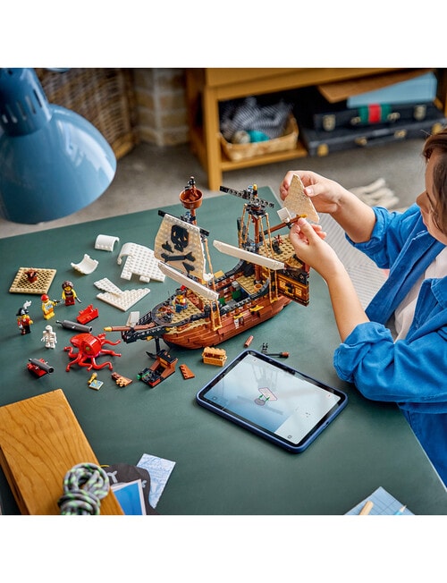 LEGO Creator 3-in-1 Creator 3 in 1 Iconic Pirate Ship Toy, 31387 product photo View 04 L