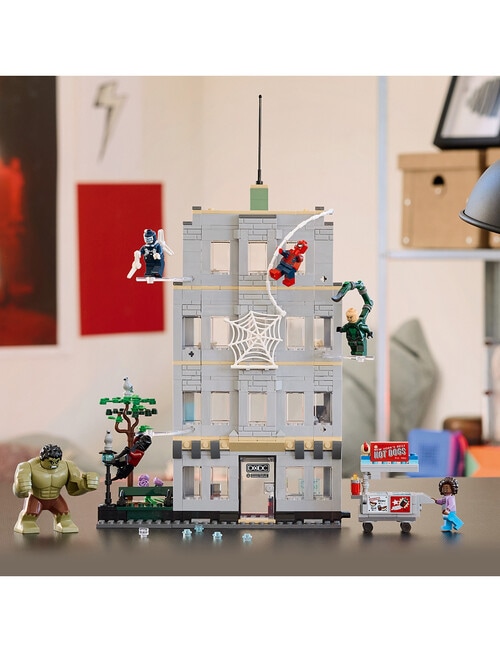 Lego Marvel Heroes Marvel Spider-Man vs. Hulk Epic Clash, 76350 product photo View 05 L