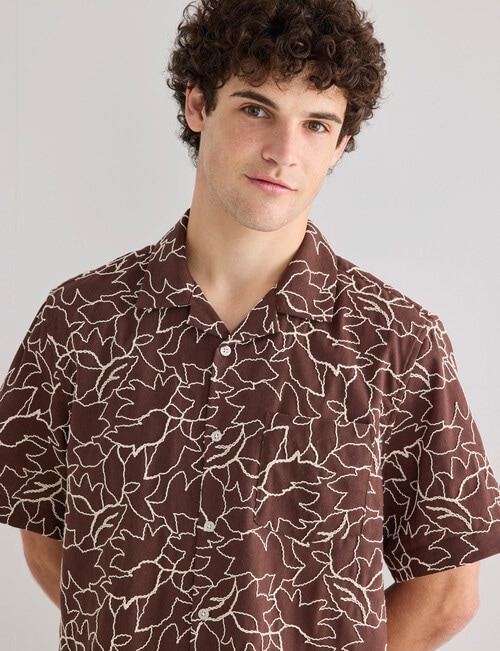 Gasoline Cuban Flora Shirt, Chocolate product photo