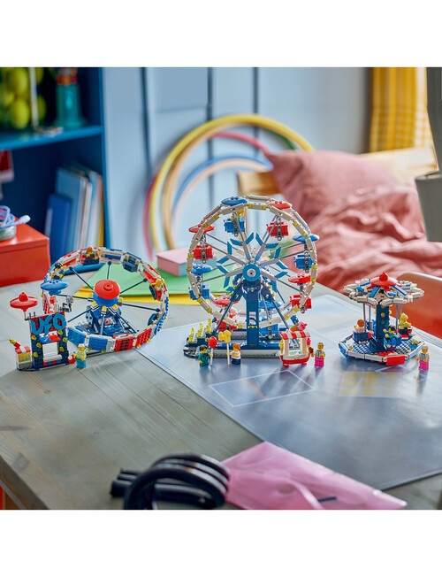 LEGO Creator 3-in-1 Creator 3 in 1 Iconic Ferris Wheel, 31389 product photo View 05 L