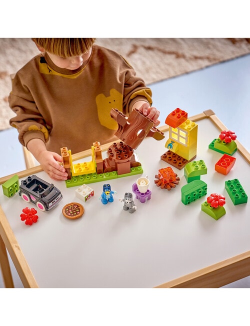 LEGO DUPLO Bluey Pizza Girls, 10469 product photo View 03 L