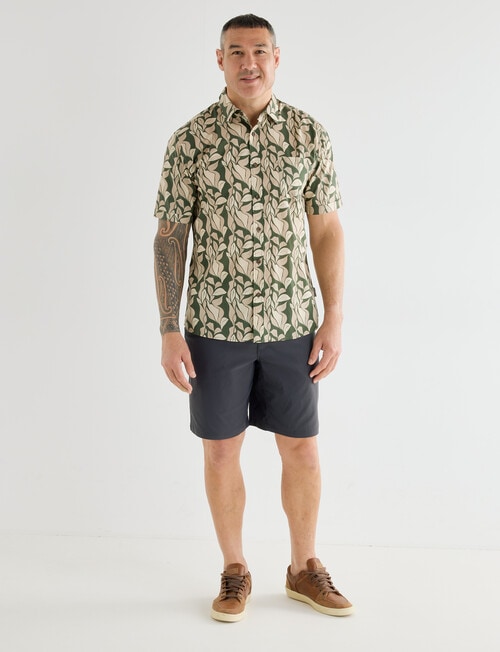Kauri Trail Lawn Palm Print Short Sleeve Shirt, Khaki product photo View 03 L