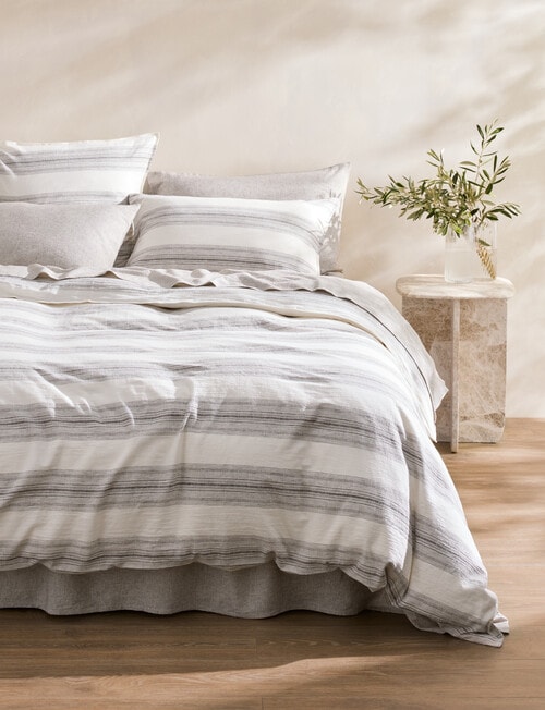 Domani Lucio Duvet Cover product photo