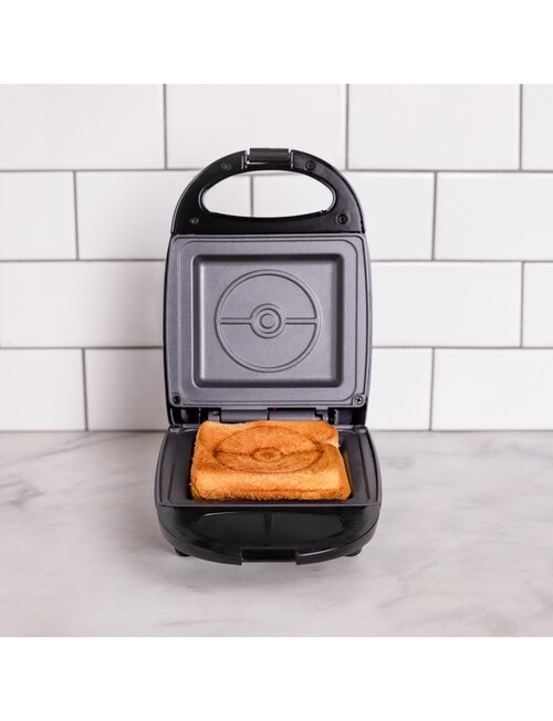 Uncanny Pokeball Single Cheese Toastie Maker, PP2-POK-PB2-NZ product photo View 06 L