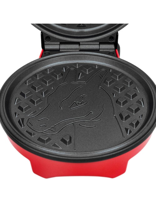 Uncanny Pokemon Charizard Round Waffle Maker, WM1-POK-CHZ-NZ product photo View 04 L