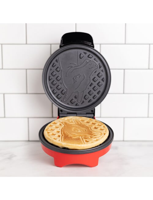 Uncanny Pokemon Charizard Round Waffle Maker, WM1-POK-CHZ-NZ product photo View 05 L