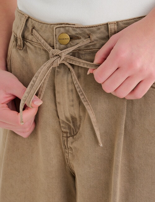 Mineral Carter Short, Sepia Brown product photo View 05 L