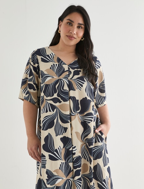 Studio Curve Linen Blend Stylised Flower Centre Front Pleat Dress, Natural & Ink product photo View 03 L
