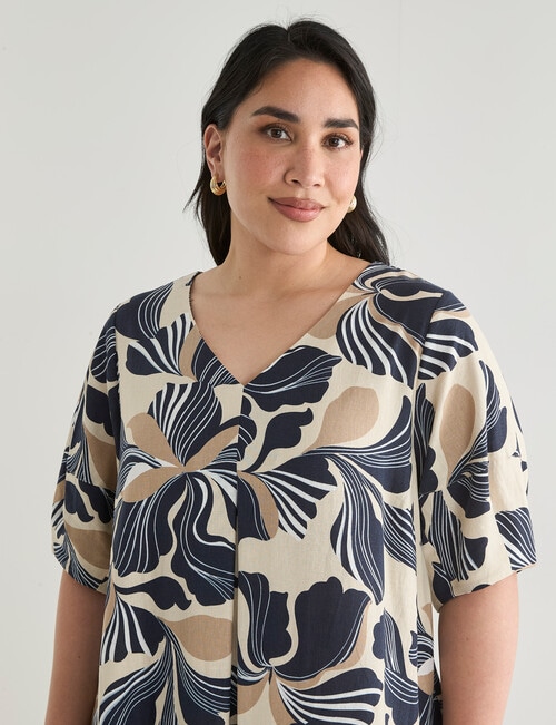 Studio Curve Linen Blend Stylised Flower Centre Front Pleat Dress, Natural & Ink product photo View 04 L