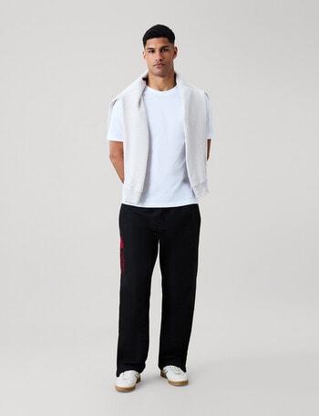 Canterbury Open Hem Stadium Pant, Scarlet & Black product photo