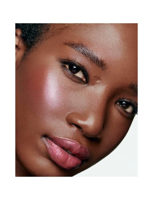 CHANEL DUO DE BAUMES Multi-Use Duo Stick product photo View 04 L