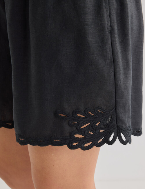 Mineral Mina Short, Black product photo View 06 L