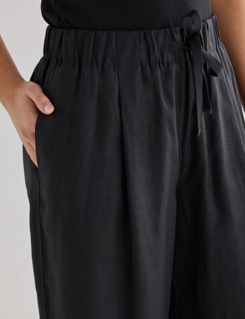 Mineral Mina Pant, Black product photo View 04 L