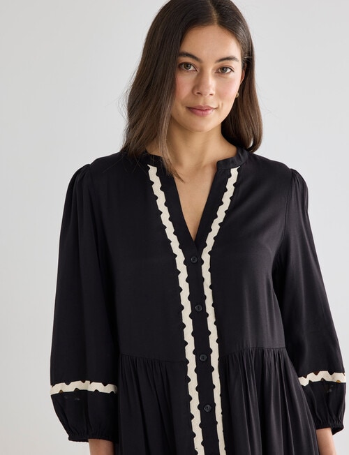 Whistle Three Quarter Sleeve Ric Rac Trim Dress, Black - Dresses