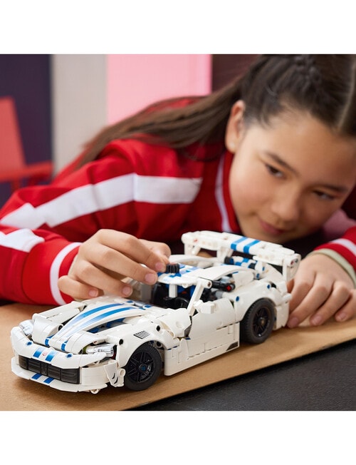 LEGO Technic Dodge Viper, 42234 product photo View 04 L