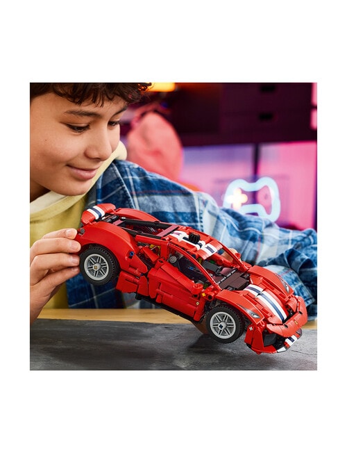 LEGO Technic Ferrari 488 Pista, 42235 product photo View 04 L