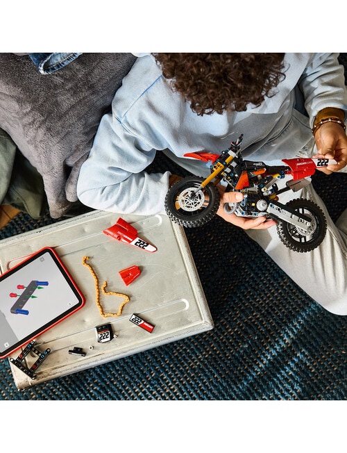 LEGO Technic Ducati Desmo450 Motorcycle, 42238 product photo View 03 L