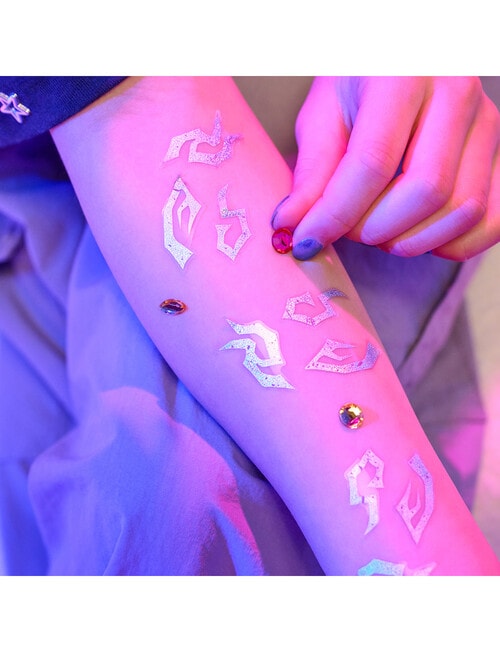 Cool Maker Kpop Demonhunter Body Art Tattoo Studio product photo View 05 L
