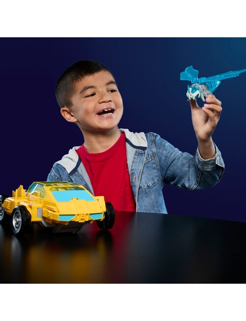 Transformers CYBERWORLD Bumblebee Power Spark Energon Surge Electronic Action Figure product photo View 04 L