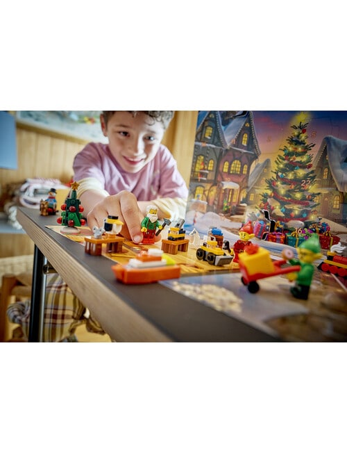 LEGO City Advent Calendar 2026 Santa's Workshop, 60510 product photo View 05 L