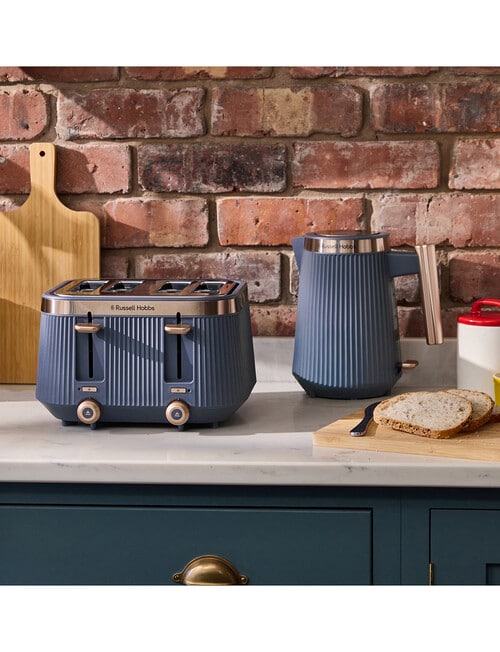 Russell Hobbs Bronte Kettle, RHK2675NVY, Navy product photo View 05 L