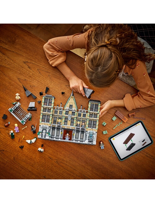 LEGO Harry Potter Malfoy Manor, 76453 product photo View 03 L