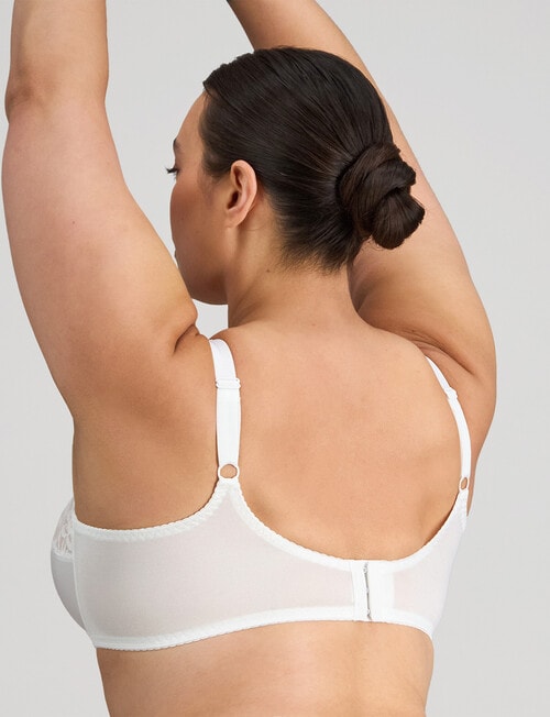 Fayreform Classic Underwire Bra, B-DD product photo View 03 L
