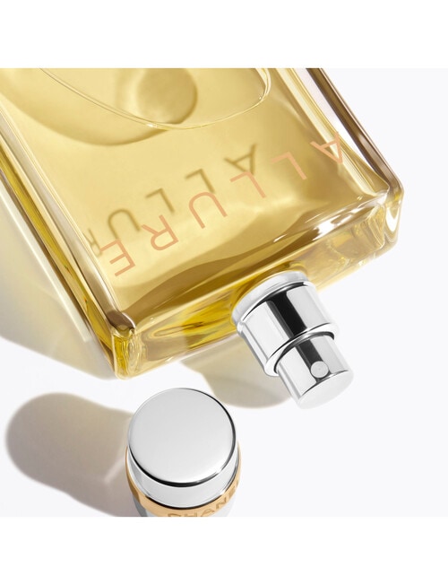 CHANEL ALLURE Eau de Toilette Spray product photo View 02 L