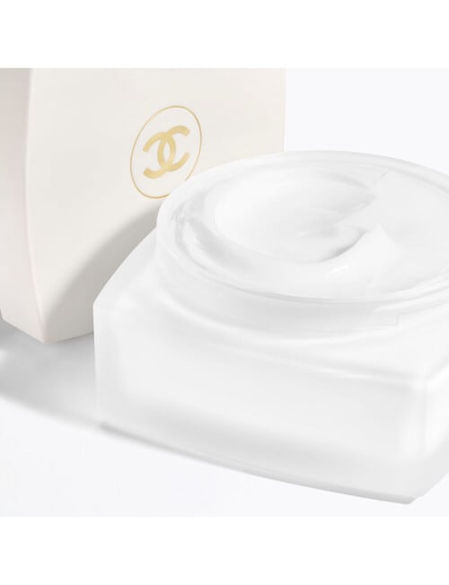 CHANEL COCO MADEMOISELLE Fresh Body Cream 150g product photo View 02 L